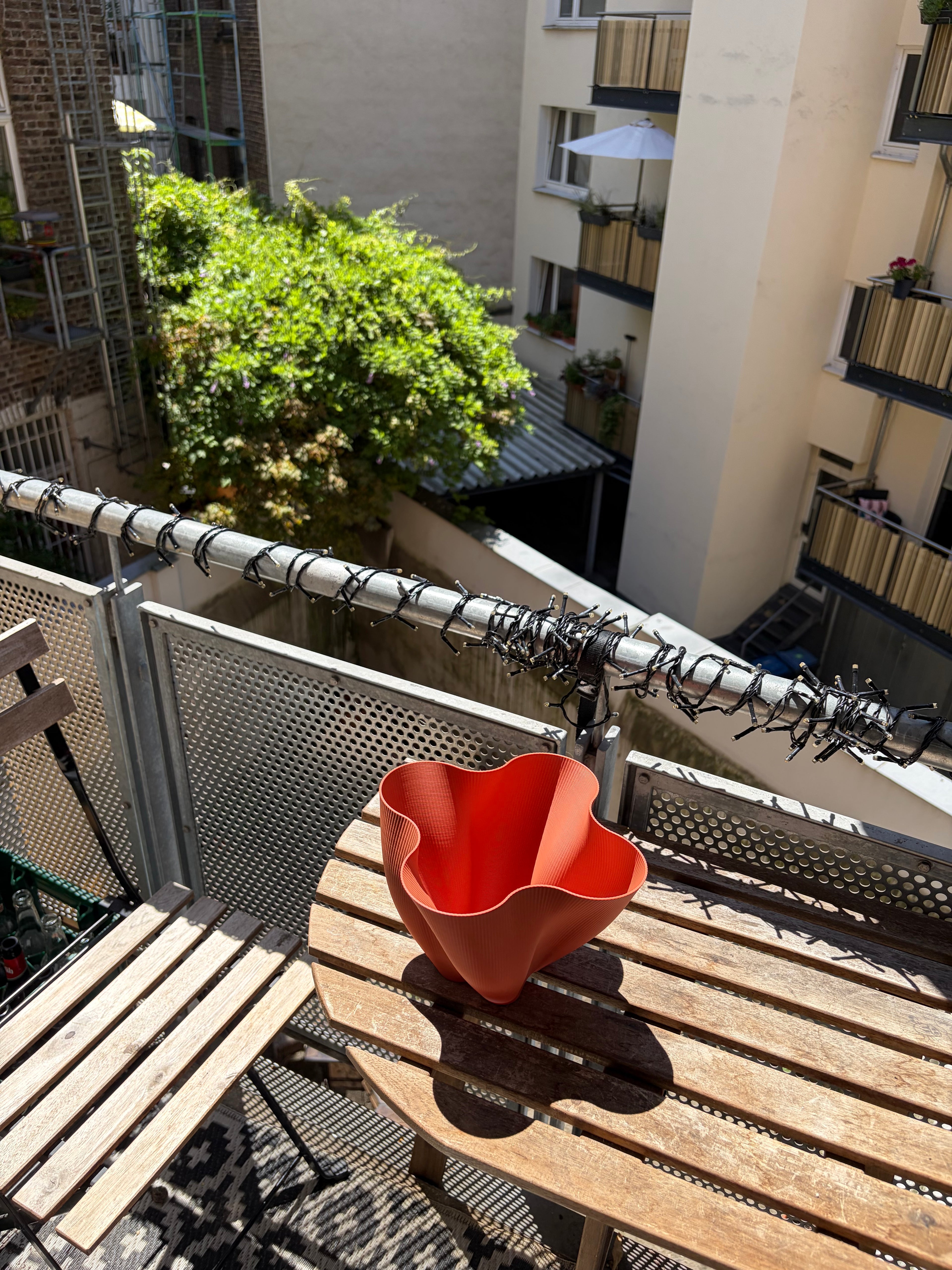 3D-printed Nordic bowl in plant-based PLA, made to order in Germany by Seamless Studio
